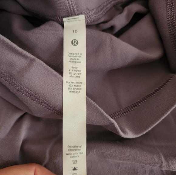 Read to Rulu Pullover - Picture 6 of 6